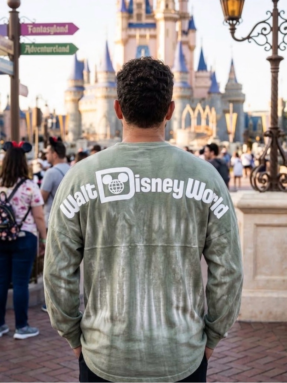 Walt Disney World sage green tie dye acid wash masculine rugged Spirit Jersey XL